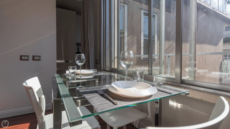 Others 5, Italianway Easy - Porta Nuova 52 A, Milano