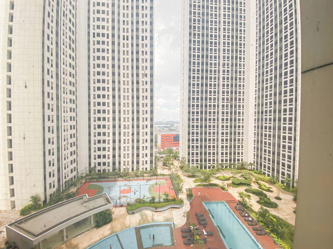 Exterior & Views 2, Nice Studio Apartment at 15th Floor Pollux Chadstone, Cikarang