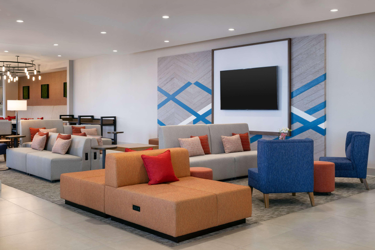Public Area 3, Hilton Garden Inn Visalia, Ca, Tulare
