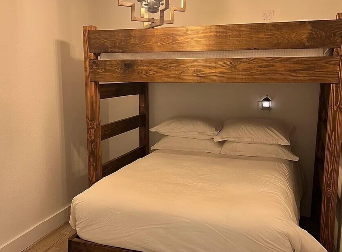 Bedroom 2, Bell Mare Hotel, Stephens