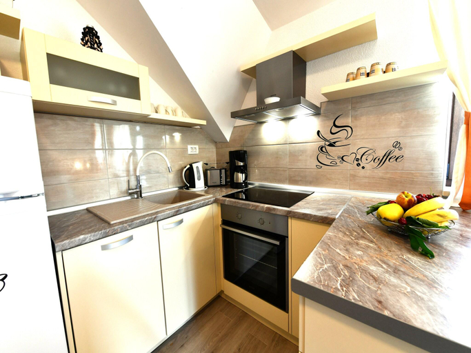 Others 5, Apartment near Plitvicka Lake and Korana River, Plitvička Jezera
