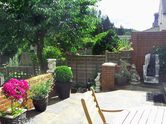 Others 5, Bay Tree House, London