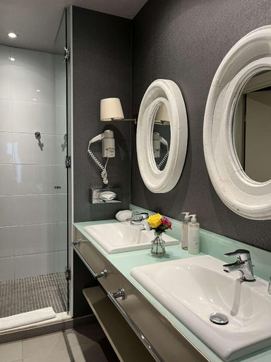 Bathroom 5, La Lune de Mougins, Alpes-Maritimes