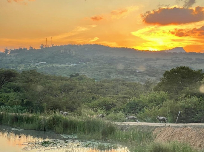 Others 5, Syeta Bush Lodge, Ehlanzeni