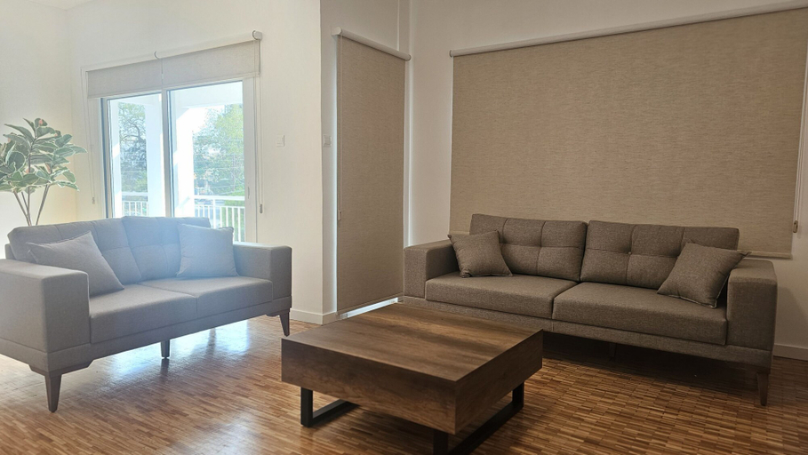 Room 2, 92 NIC - Stay Hydra Comfort Apartment