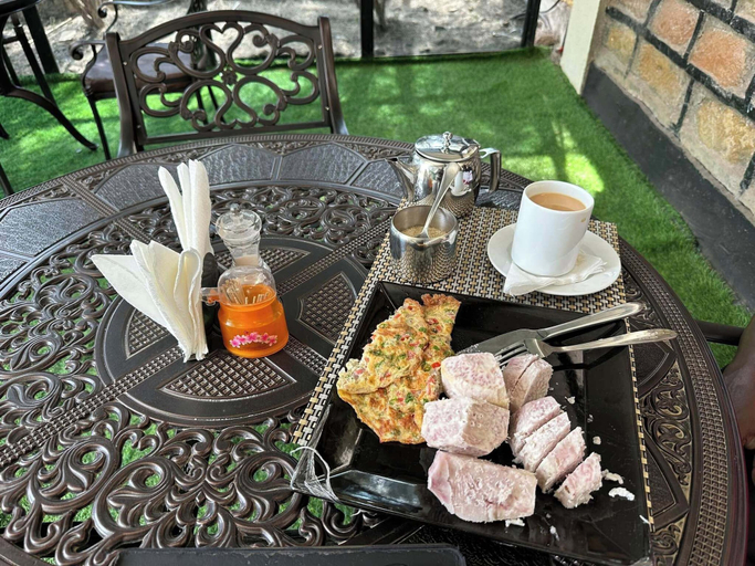 Food & Drinks 4, Key Villa, Homa Bay Town