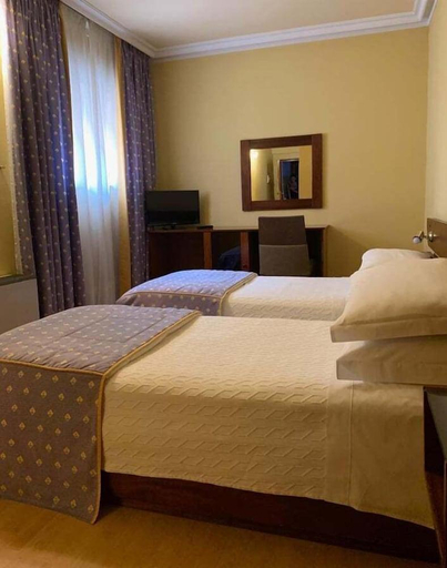 Bedroom 3, Hotel Valenca do Minho, Valença