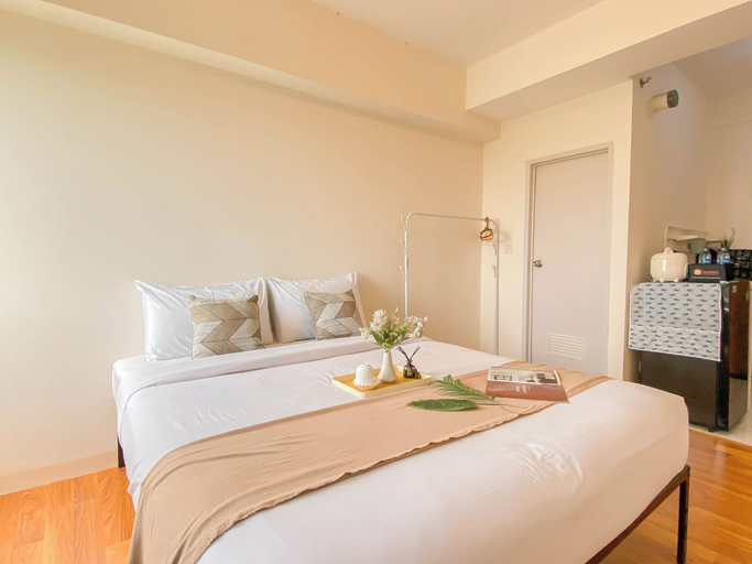 Bedroom 3, Cozy and Tranquil Studio at Podomoro Golf View Apartment, Bogor