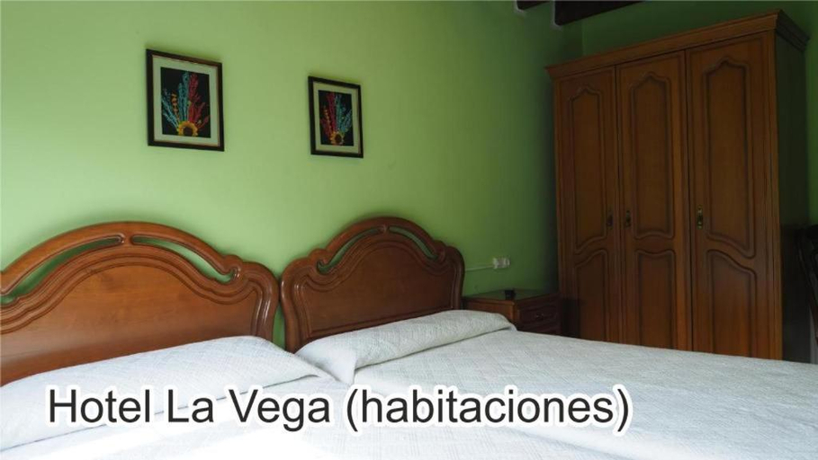 Bedroom 2, La Vega, Asturias