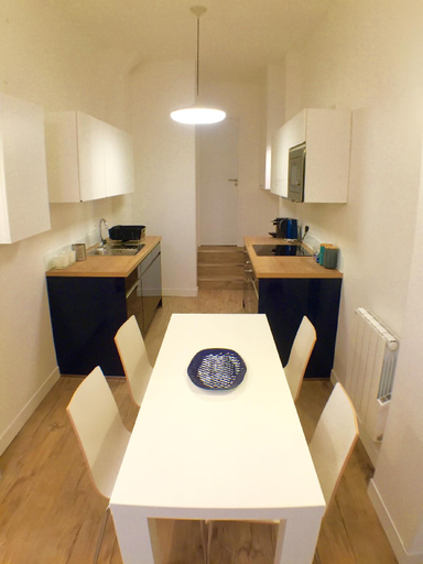 Others 5, The Blue House 70sqm 2br 6 Persons, Paris