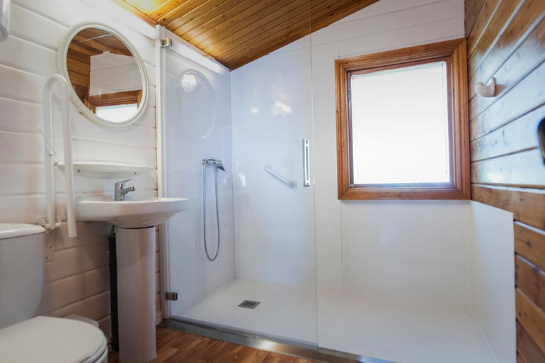 Bathroom 4, Camping & Bungalows Ligüerre de Cinca, Huesca