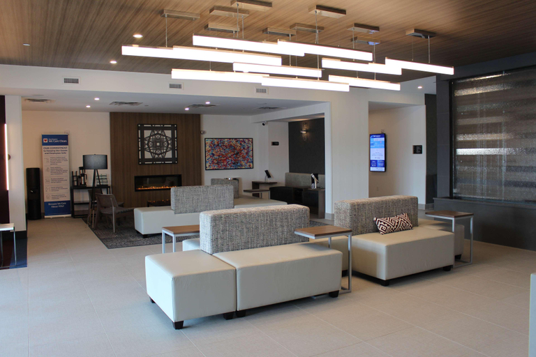 Public Area 4, Best Western Plus Dauphin, Division No. 17