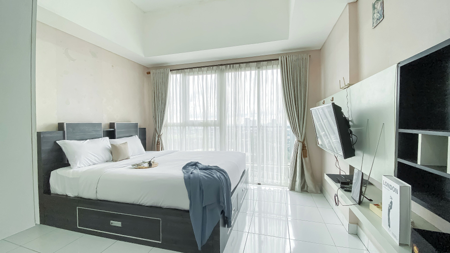 Bedroom, Cozy Studio Apartment at Casa De Parco near ICE BSD, Tangerang