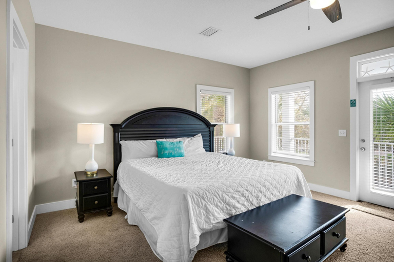 Bedroom 3, A Piece of Heaven, Walton