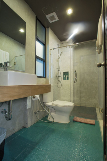 Bathroom 4, The Rodman Hotel, Muang Chiang Mai