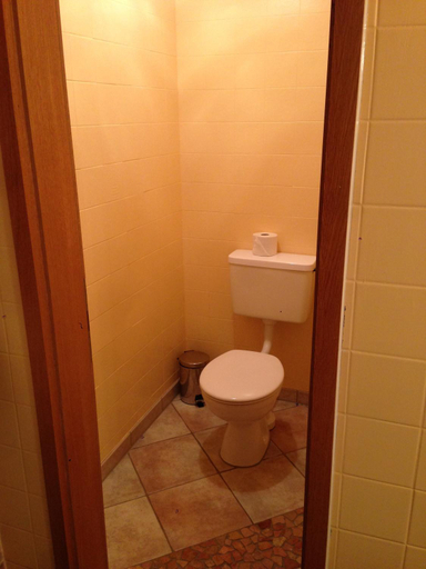 Bathroom 3, Beim Haxenwirt, Oberallgäu