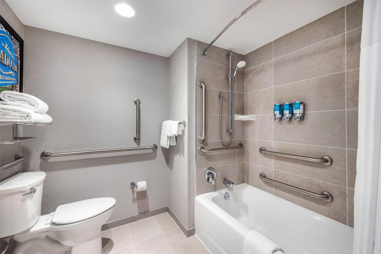Bathroom 3, Drury Inn & Suites Paducah, McCracken