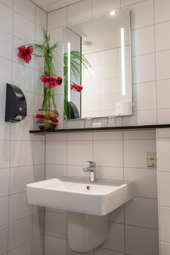 Bathroom, Hotel Restaurant Het Witte Huis, Opsterland