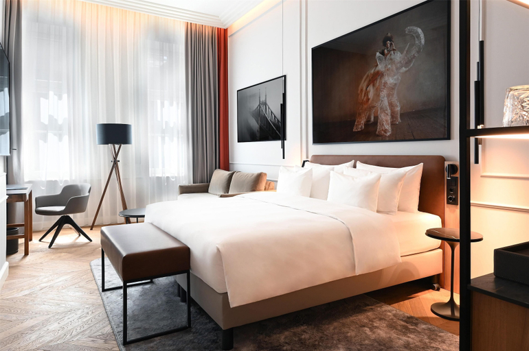 Bedroom 3, Radisson Collection Hotel, Basilica Budapest, Budapesti