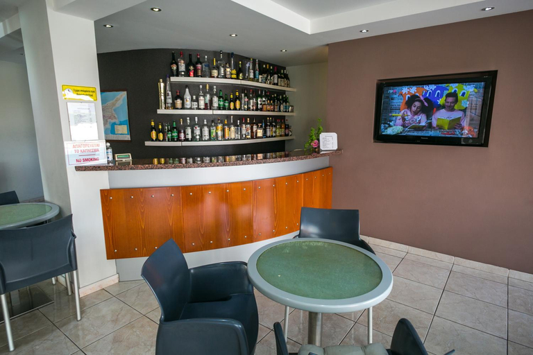 Food & Drinks 5, Crystallo Apartments