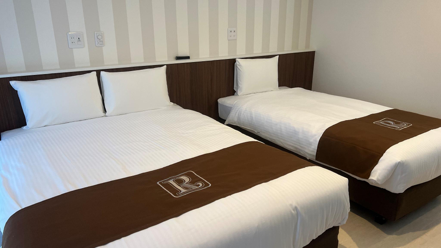 Bedroom 2, Hotel Living inn Nahakoumae, Naha