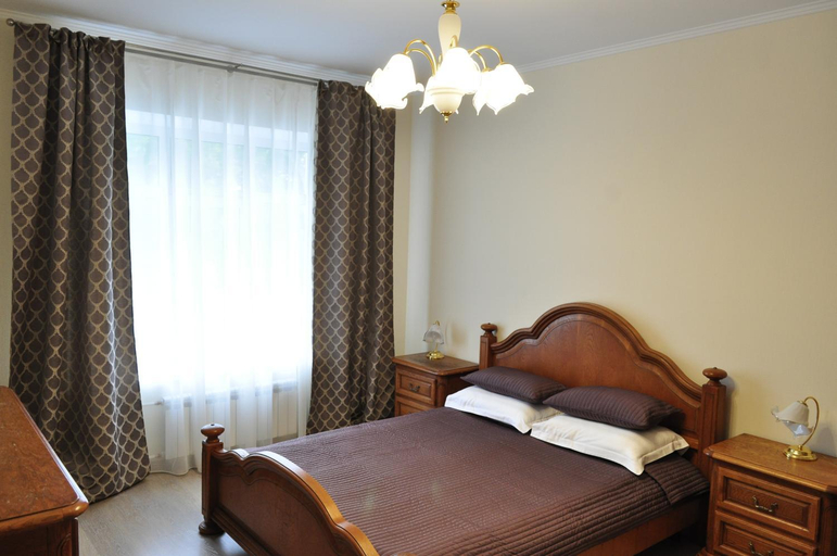 Others 3, Apriori Hotel, Sankt-Peterburg gorsovet