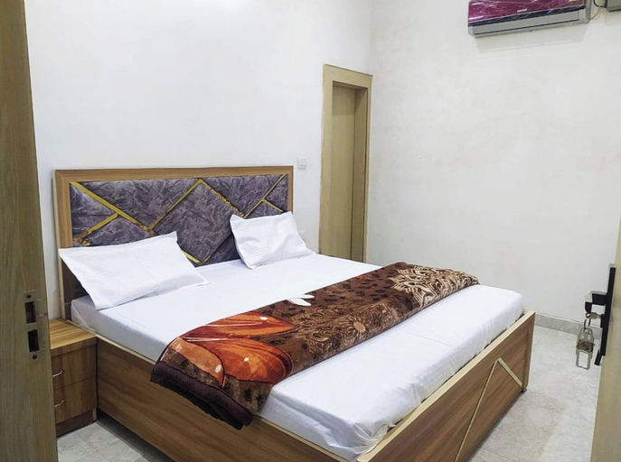 Others 5, Hotel Meera residency Mathura, Mathura
