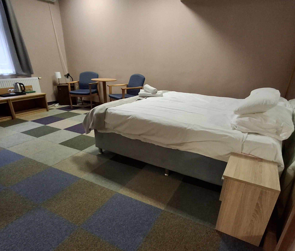 Bedroom 3, Hotel Unicornis, Eger