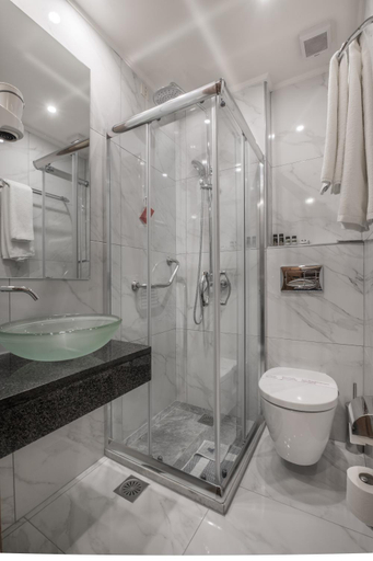 Bathroom 4, Rex Hotel, Peloponnese