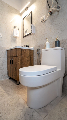 Bathroom, Dhrisha Mohatsav By Alcor, Kullu