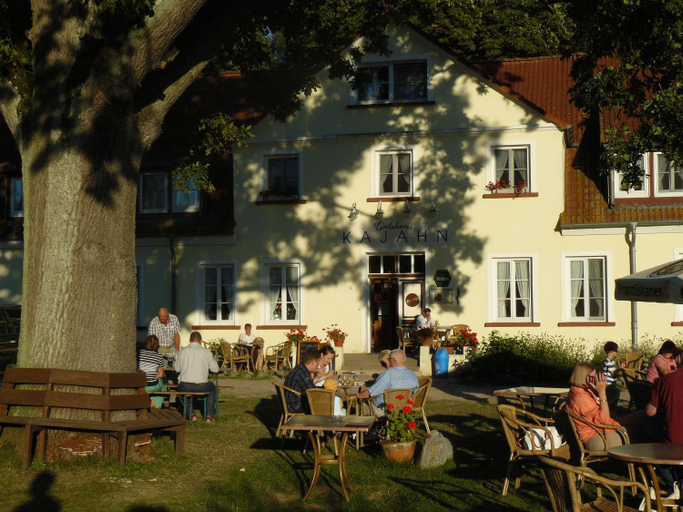 Exterior & Views 1, Hotel Gutshaus Kajahn, Vorpommern-Rügen
