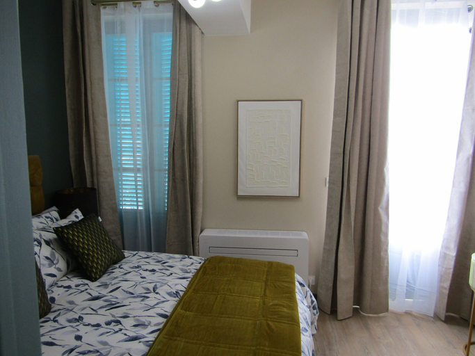 Bedroom 2, Herbert George Apartment Hotel, Lot-et-Garonne