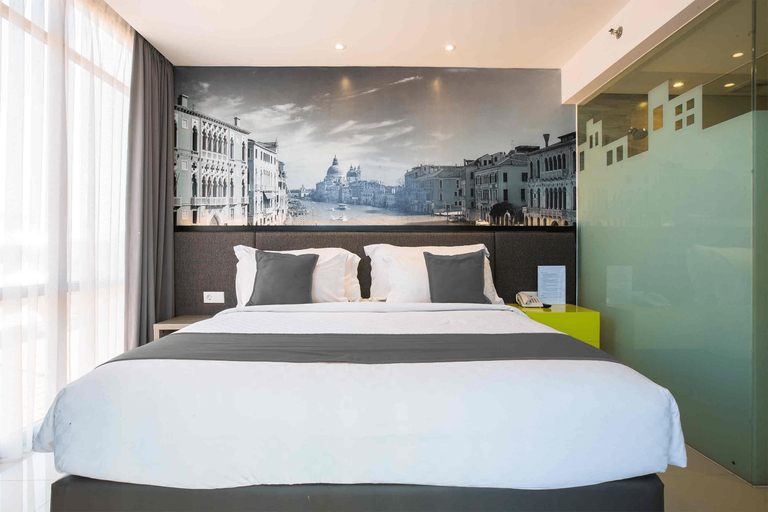 Bedroom 3, The Life Styles Hotel City Center Surabaya, Surabaya
