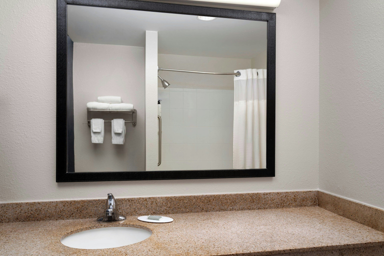 Bathroom 3