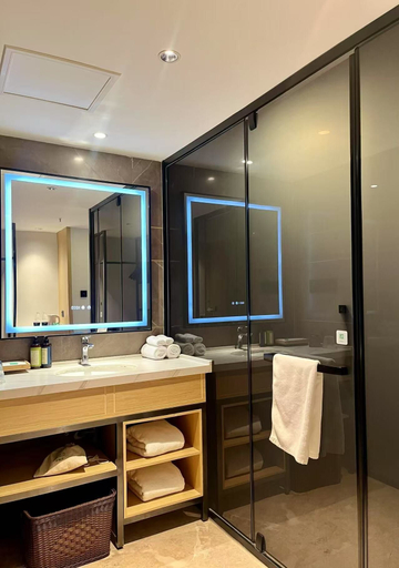 Bathroom 4, Campanile Jingdezhen Mperial Kiln Hotel, Jingdezhen
