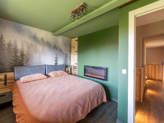 Bedroom 2, Forestside Escape near Lake, Luxembourg