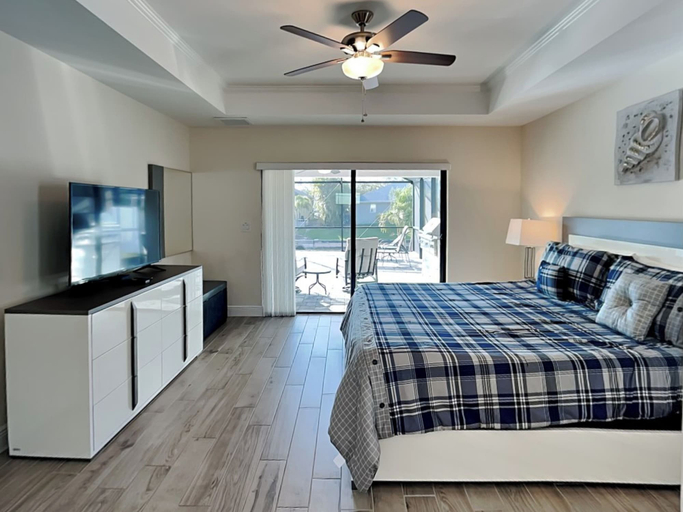Bedroom 3, Midpoint Villa by Distinctive Beach Rentals, Lee