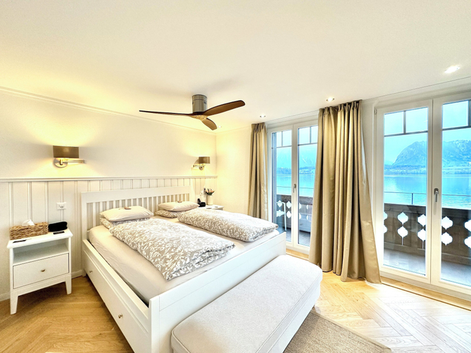 Bedroom 4, Boutique Hotel Niesenblick Self Check In, Thun