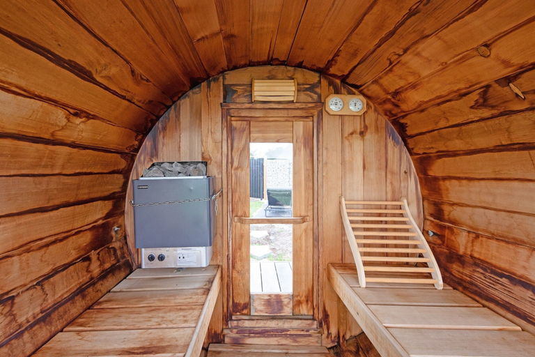 Spa treatment 5, 2 Cosy Homes With Wellness Garden, Texel
