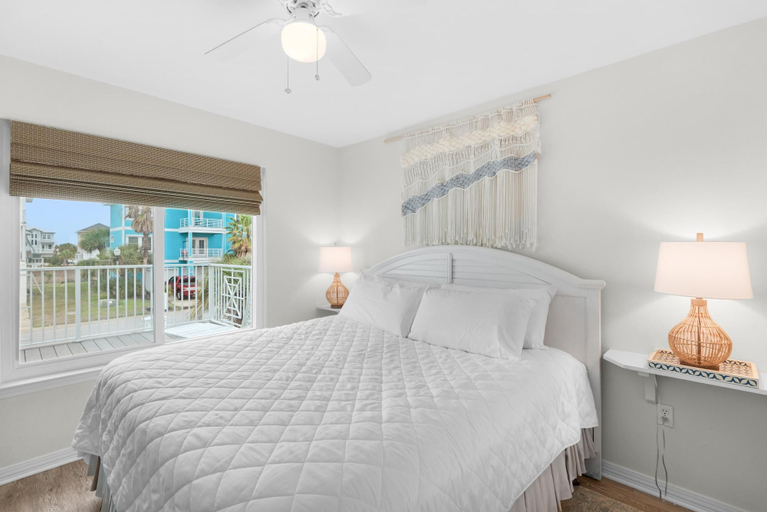 Bedroom 1, Sea Forever, Escambia