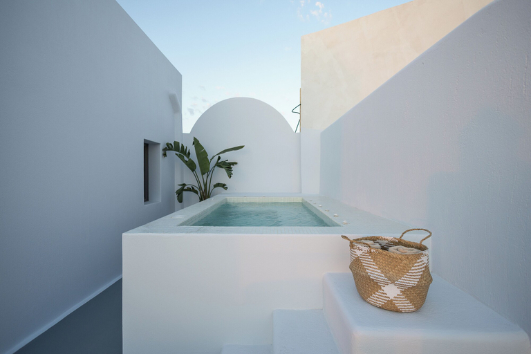 Bathroom 2, Niabelon Suites, South Aegean