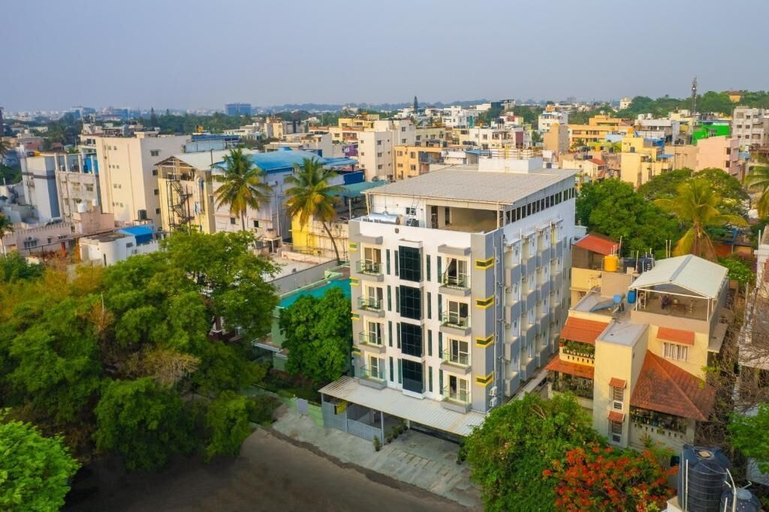 Exterior & Views 2, The Hosteller Bangalore, Indiranagar, Bangalore