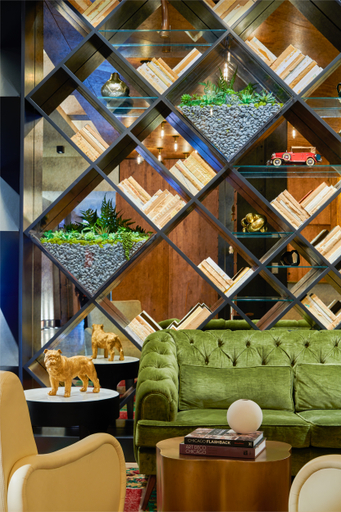 Public Area 3, Arlo Chicago, Cook