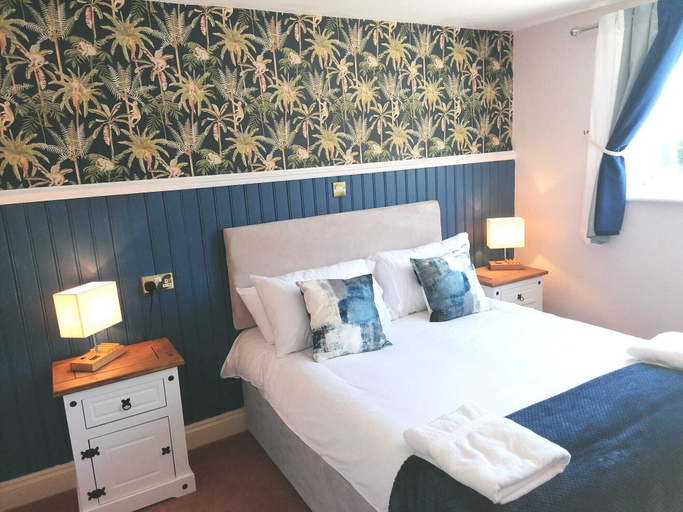 Bedroom 2, The Evenhill, Kent
