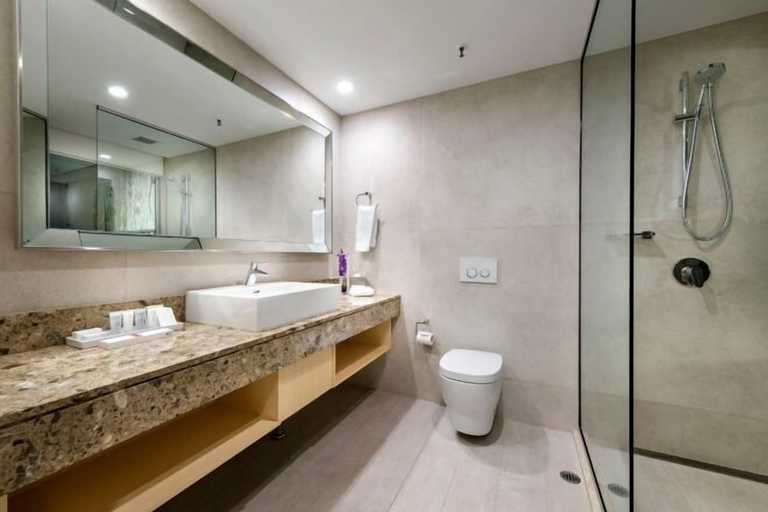 Bathroom 7