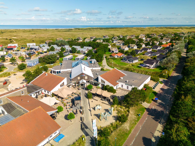 Others 2, Beautiful bungalow in Hollum, Ameland
