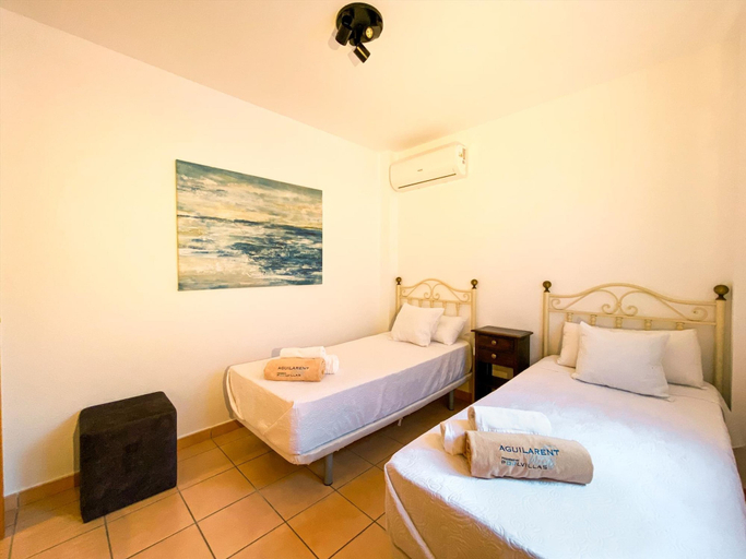 Room 4, Artesol in Platja de l Arenal, Alicante