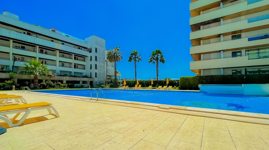 Room 2, Penthouse Triplex L25 T2 Hsrentals Vilamarina, Loulé