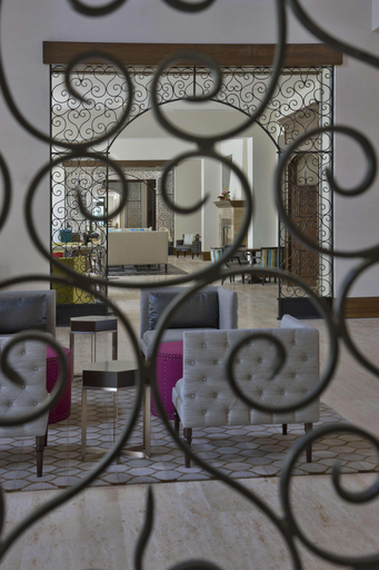 Public Area 4, The Alfond Inn, Orange