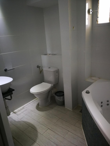 Bathroom 5, Q Village Hotel - Poleg Beach